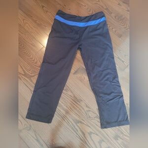 Capris, great condition, medium